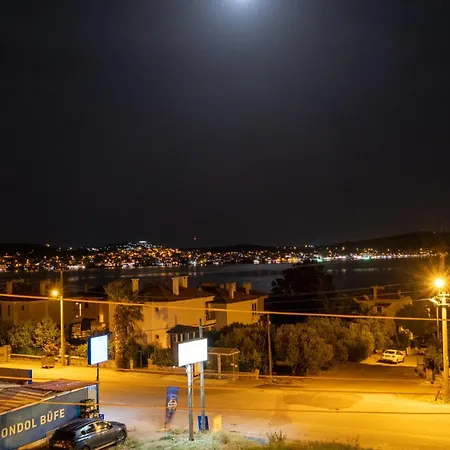 Prázdninový dům Select Cunda - Sea View With Garden 1 Bedroom At Cunda Island Ayvalı