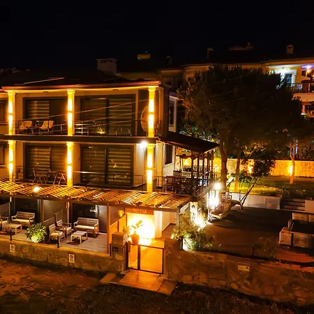 Prázdninový dům Select Cunda - Sea View With Garden 1 Bedroom At Cunda Island