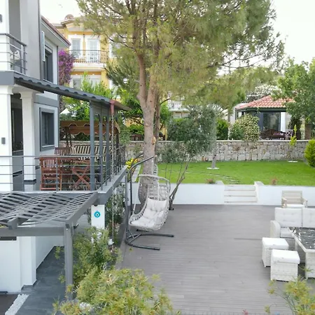 Select Cunda - Sea View With Garden 1 Bedroom At Cunda Island