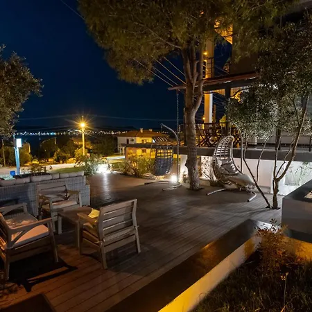 Select Cunda - Sea View With Garden 1 Bedroom At Cunda Island *