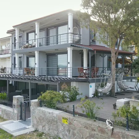 Select Cunda - Sea View With Garden 1 Bedroom At Cunda Island