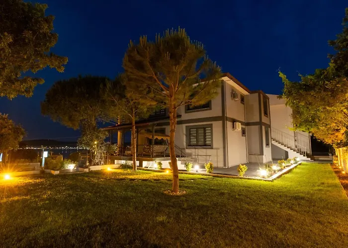 Select Cunda - Sea View With Garden 1 Bedroom At Cunda Island *