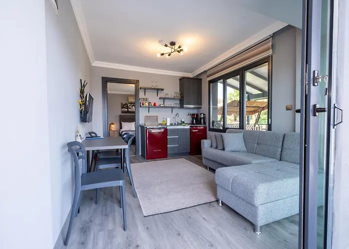 Prázdninový dům Select Cunda - Sea View With Garden 1 Bedroom At Cunda Island Ayvalı