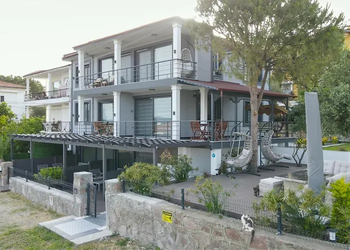 Select Cunda - Sea View With Garden 1 Bedroom At Cunda Island